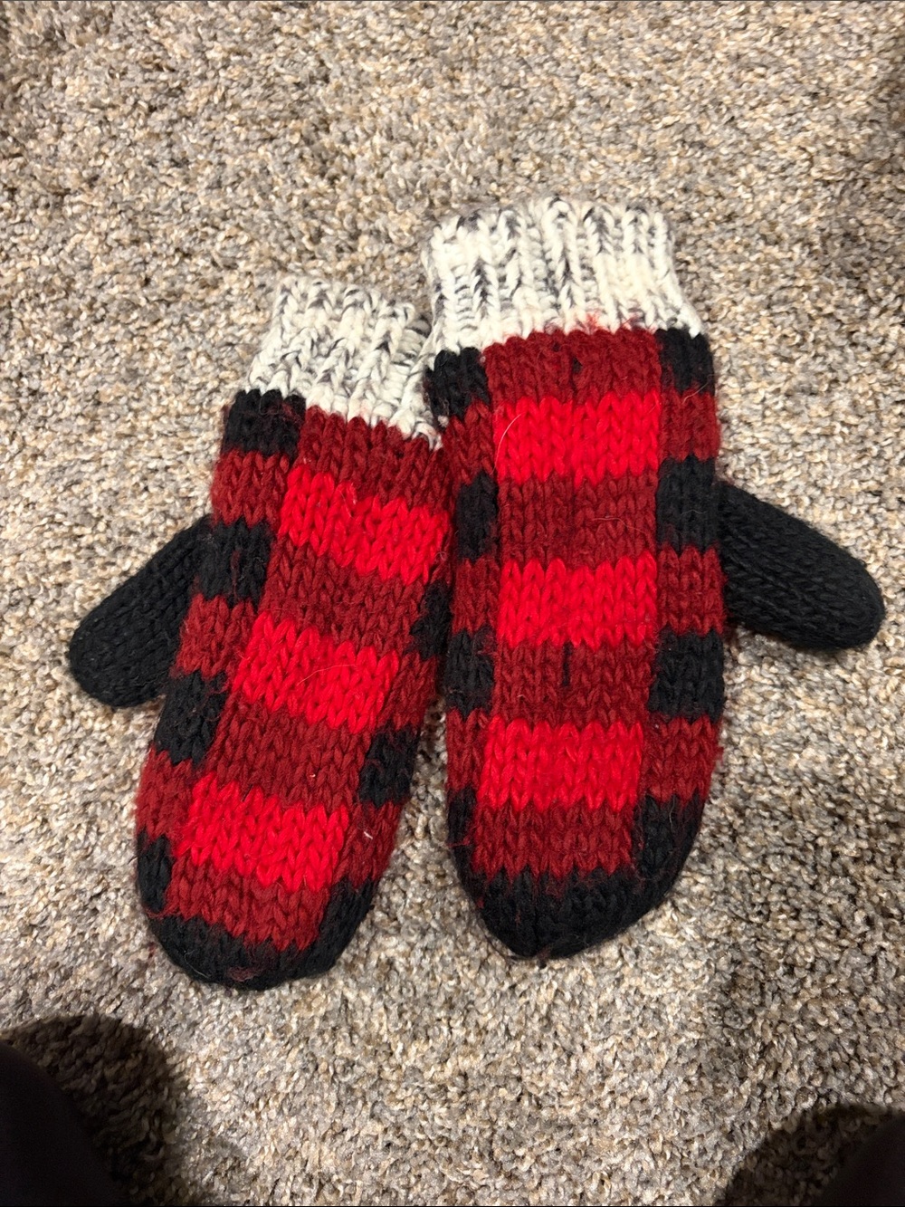 Buffalo Plaid Mittens